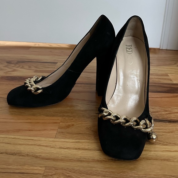 RED Valentino Suede Square Toe/Hill Chain Trim Pumps - Picture 7 of 12